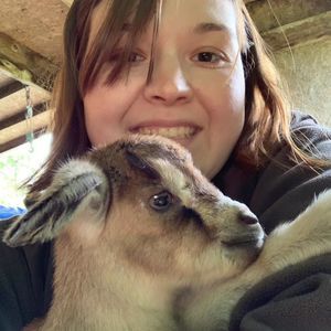 Meet your Posher, Danica-ann